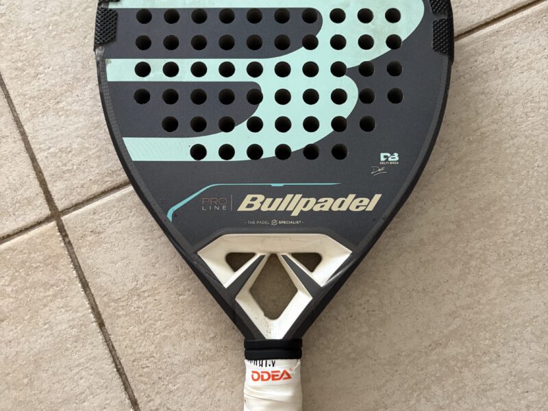 Bullpadel vertex 04 W