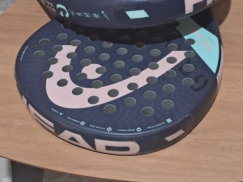 Vendo paleta de padel Head gravity motion en muy buen estado