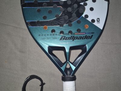 Vendo Bullpadel hack 04 2025
